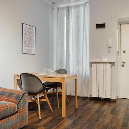 Ferienwohnung Bilocale Milano Sempione Exterior foto